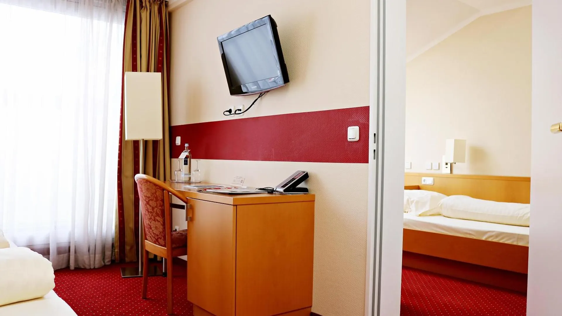 Air In Berlin Hotel
